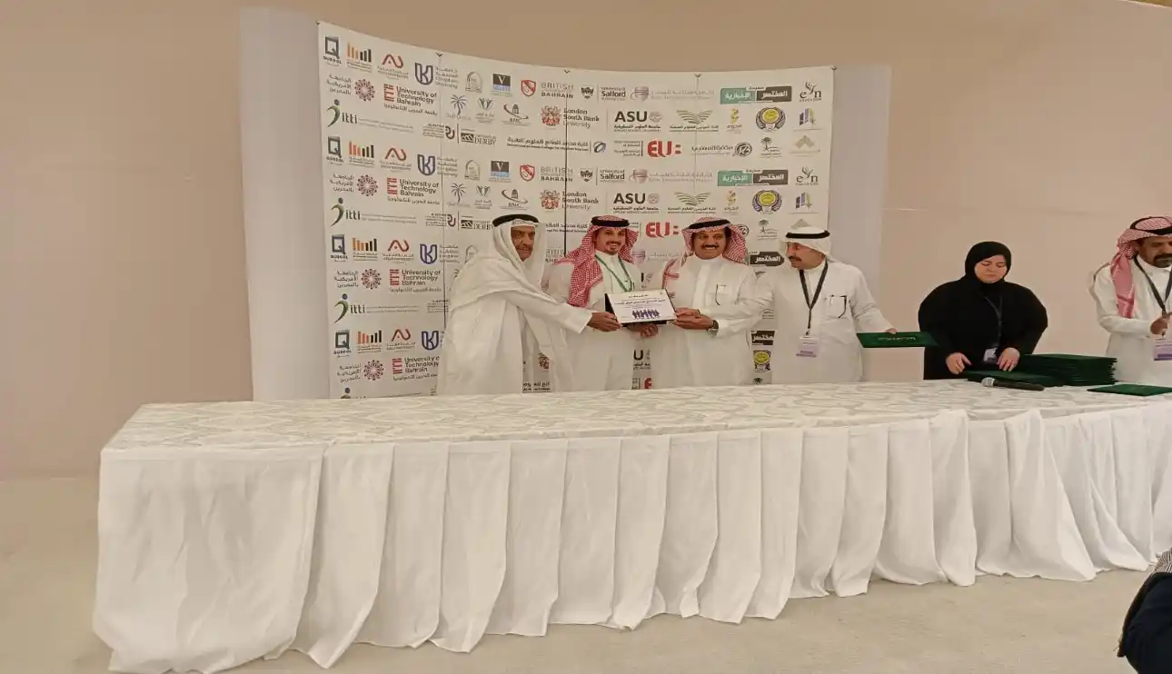 WhatsApp-Image-2025-04-28-at-23.15.18_0402d0f0-Custom